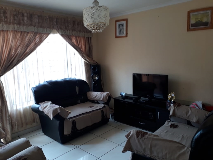 3 Bedroom Property for Sale in Tlhabane West North West